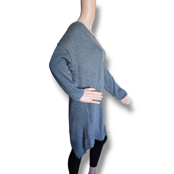 89th & MADISON Women's Gray Asymmetric One-Shoulder Knit Sweater - Picture 6 of 16